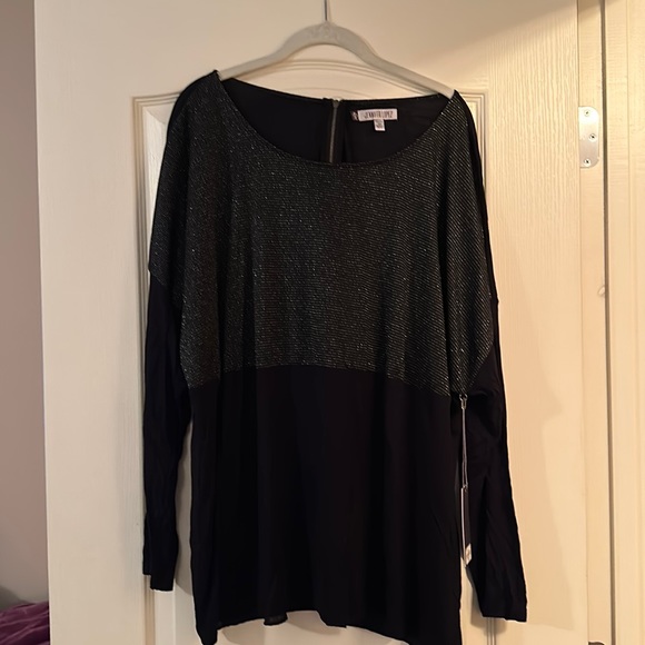 Jennifer Lopez Tops - NWT Jennifer Lopez Black Sparkle Top 2X